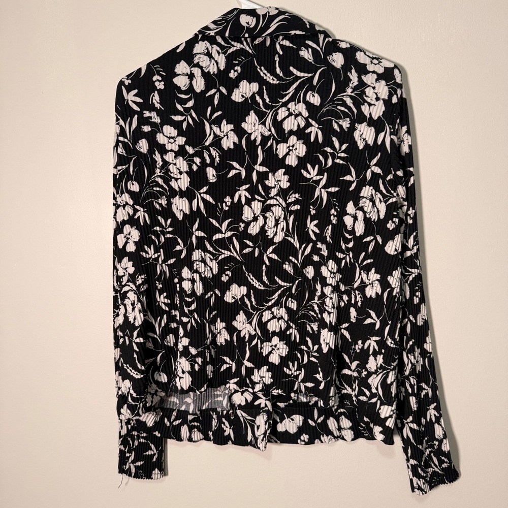 Adrianna Papell Black White Floral Micro Pleat Button Front Blouse Top Womens - Picture 6 of 6